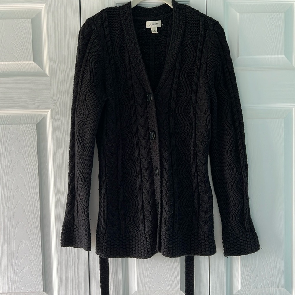 St. JOHN’S BAY Sweater Size Small